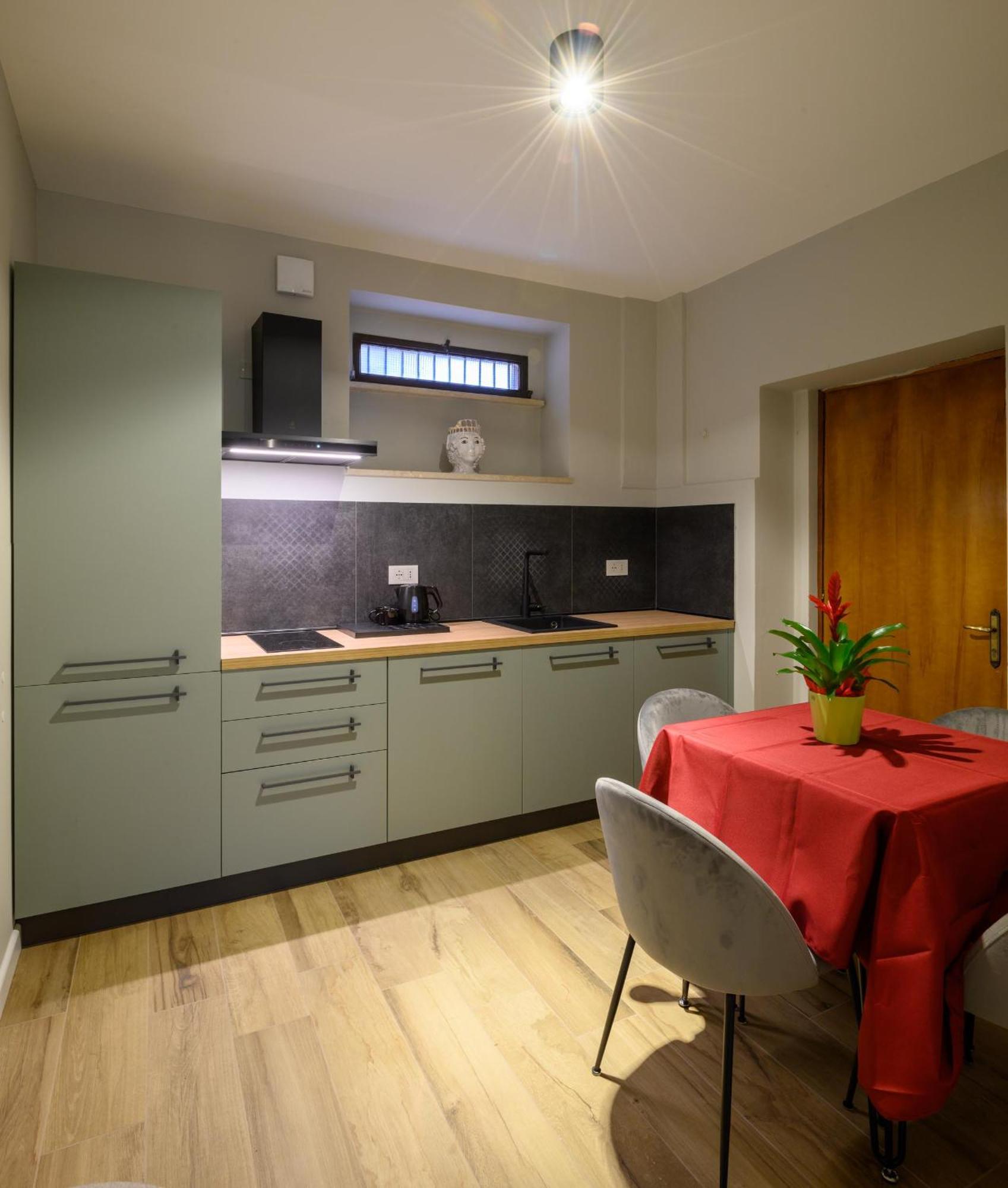 B&B Dimora Morelli กุบบีโอ ภายนอก รูปภาพ