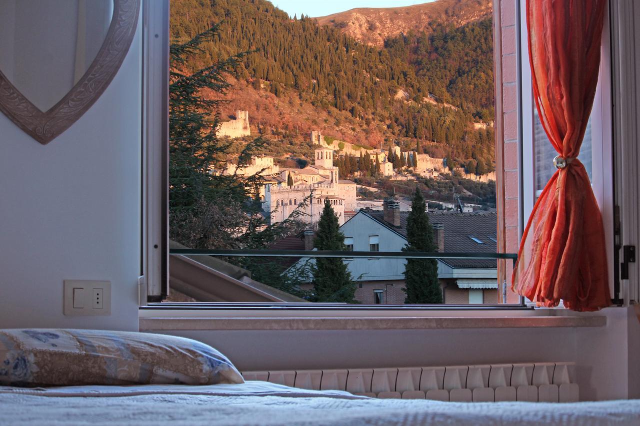 B&B Dimora Morelli กุบบีโอ ภายนอก รูปภาพ