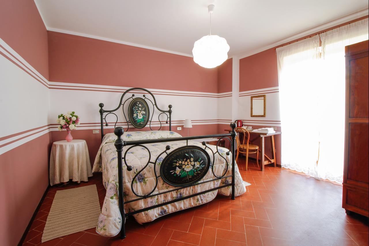 B&B Dimora Morelli กุบบีโอ ภายนอก รูปภาพ