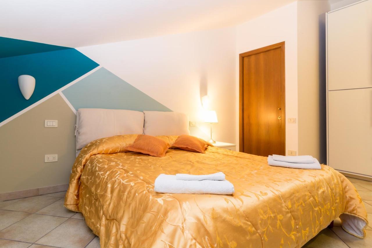 B&B Dimora Morelli กุบบีโอ ภายนอก รูปภาพ